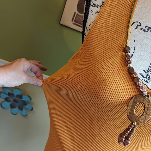 Ruby Rd. top - Picture 8 of 9